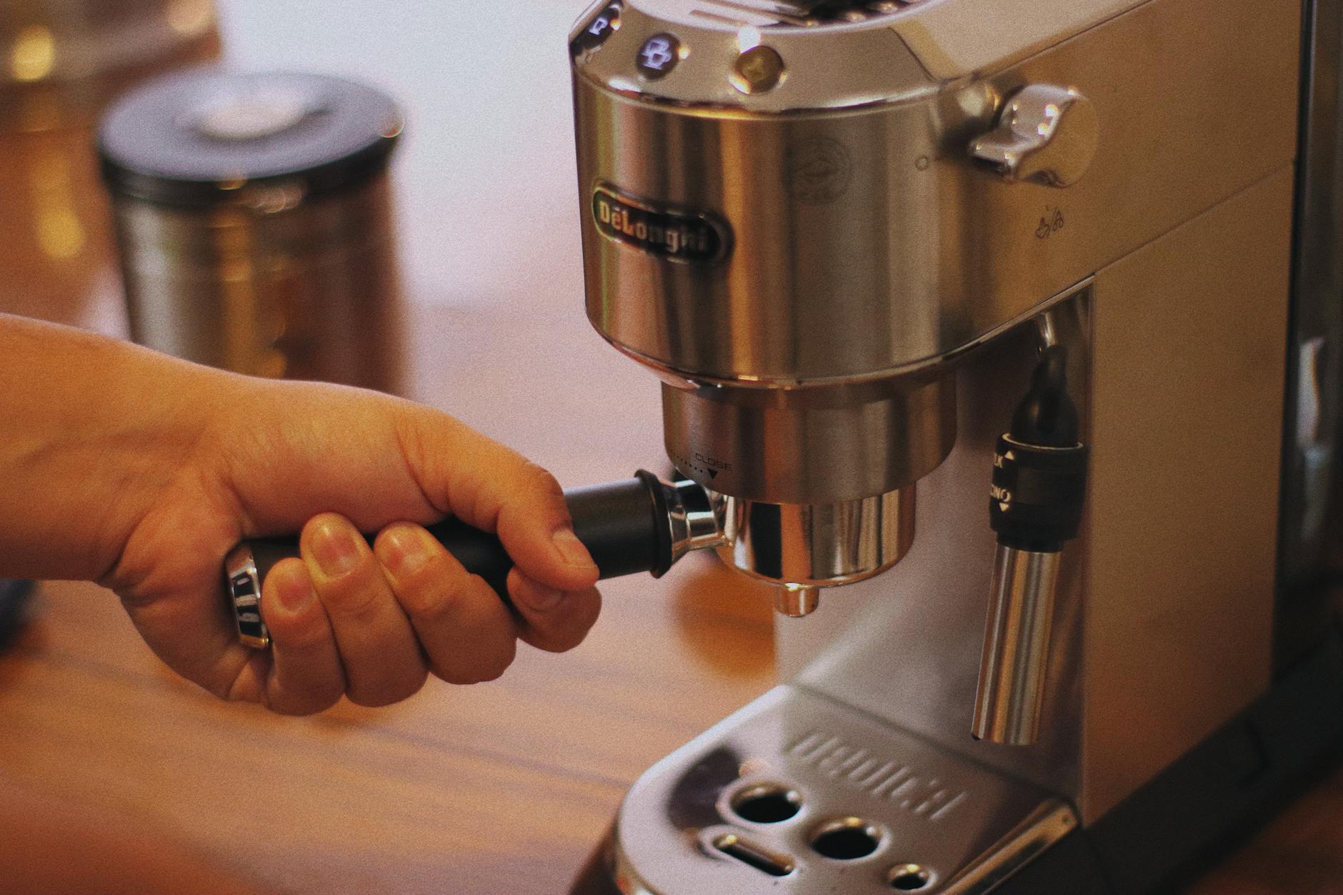 Breaking the Pressure Barrier: How to Pull a Balanced Espresso on a High Pressure Machine (15–20 Bar)